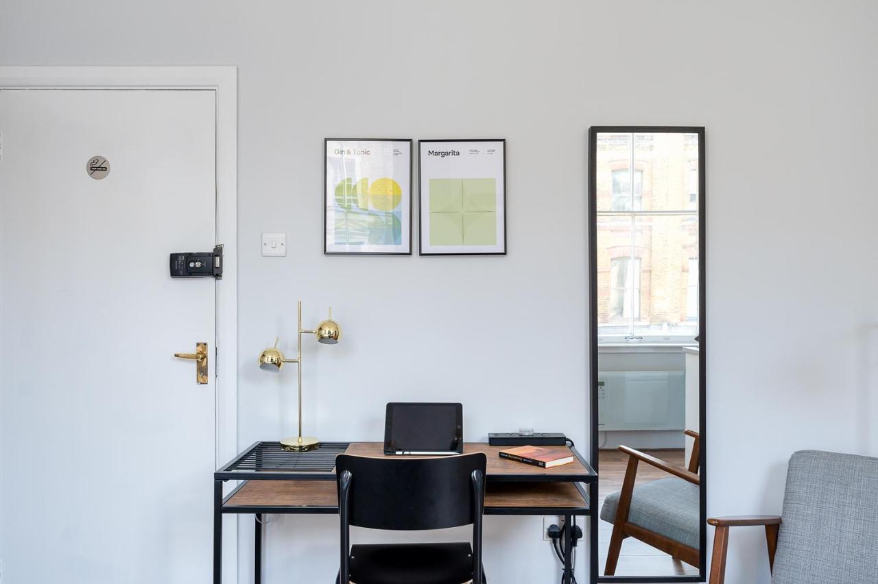 런던 D8 House 아파트 외부 사진